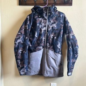 Patagonia Insulated Snowbelle Women’s Medium snowboard jacket RECCO -USED